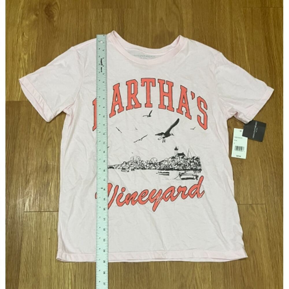 Grayson Threads Juniors' Martha's Vineyard Graphic T-Shirt S - Picture 6 of 6